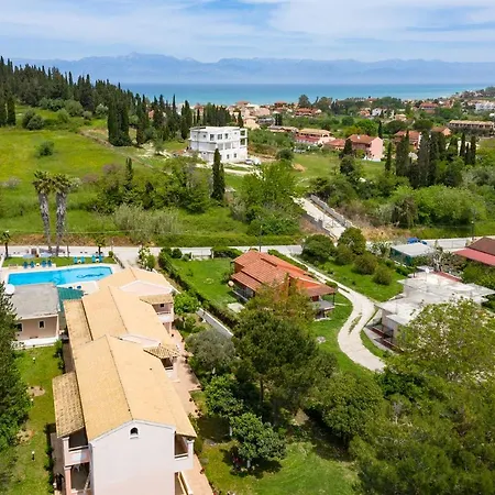 Apart-hotel Nikos - Dimitris Pool Sidárion