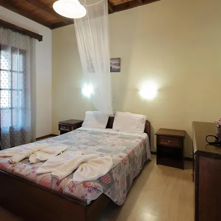 Nikos Pool - Upper Floor Aparthotel Sidari (Corfu)