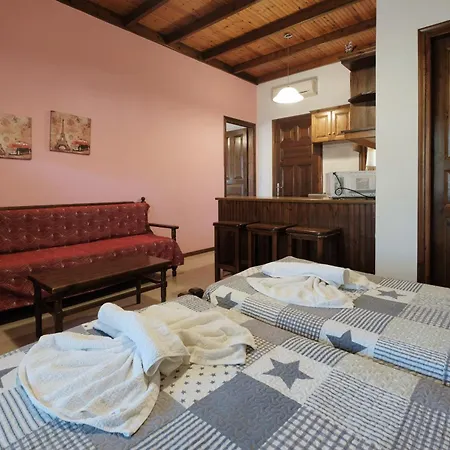 Nikos - Dimitris Pool 3*